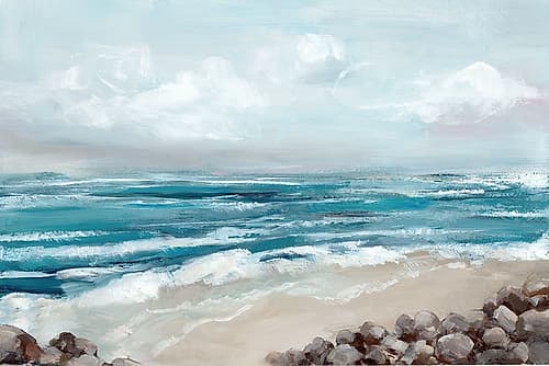 Coastal Serenity Under Cloudy Sky Plage reproduction