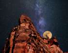 Desert Moonrise Art Print by Darrell OSullivan