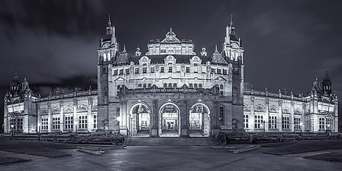 The Kelvingrove Art Gallery and Museum in Glasgow Photography Print
