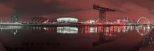 View along the river Clyde at night-Glasgow Européen reproduction