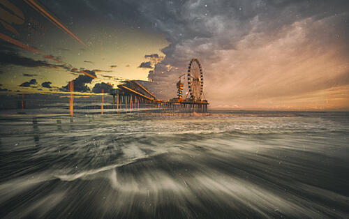 Twilight Pier Long Exposure Art Print by Larry Deng Apa