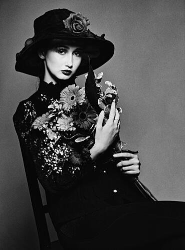 Elegant Lady with Flowers Art Print by Offer Ellbogen