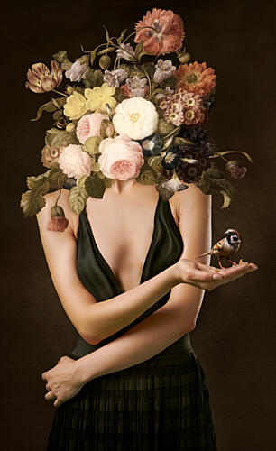 Elegant Floral Woman Goldfinch Gold Print
