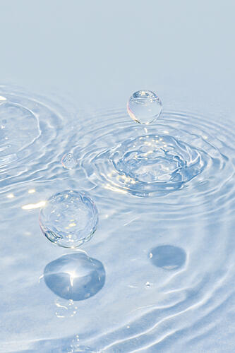 Clear Water Bubbles Art Print