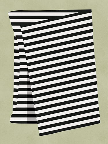 Folded Striped Pattern Geometric Print