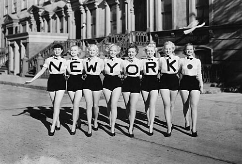 New York Showgirls Mode reproduction