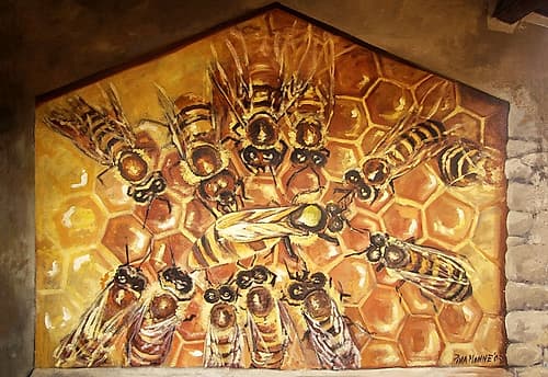 Murals-queen-bees-hive-sardinia Coastal Print