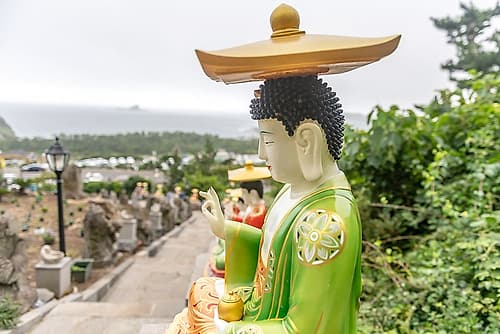 Green Jade Buddha Statue at Temple, Jeju Island, South Korea Art déco reproduction
