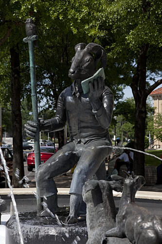 Five Points South Fountain, Birmingham, Alabama III Art Print