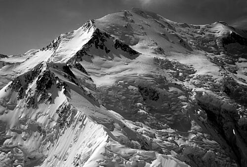 Mount McKinley in Alaskas Denali Park Art Print